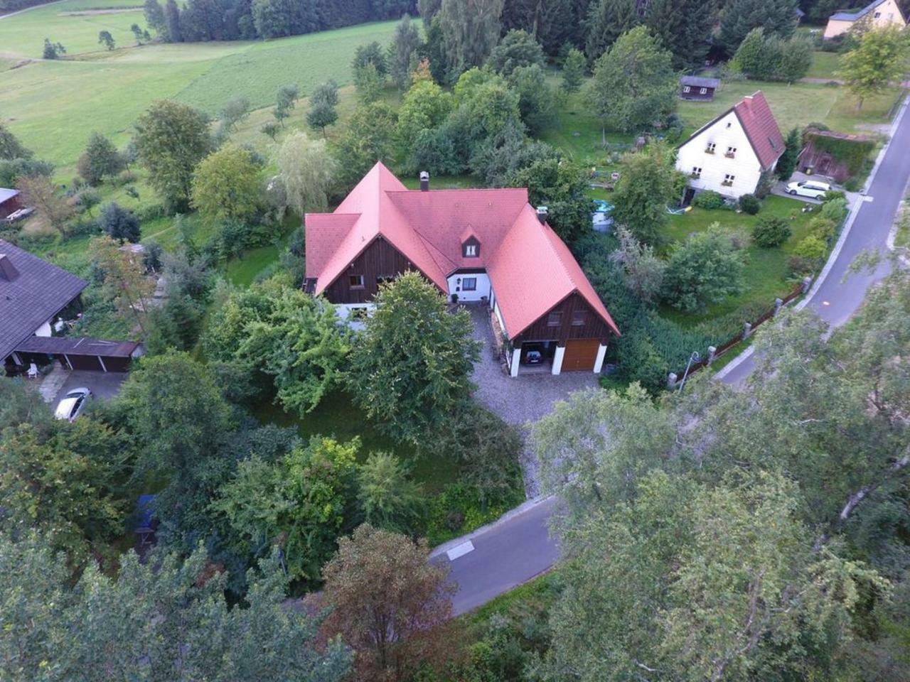 Idyll Im Gruenen Apartment Bad Alexandersbad Bagian luar foto